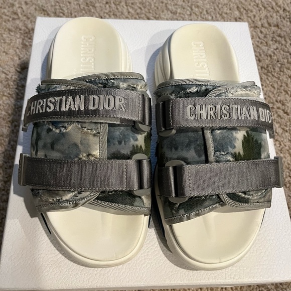 Cristian Dior Shoes - Picture 2 of 6